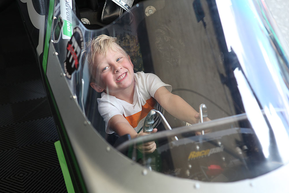The ONBOARD A/Fuel Dragster playground.
